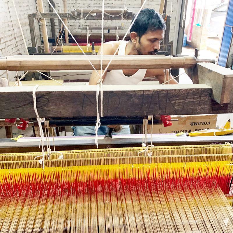 Weaving A Pashmina